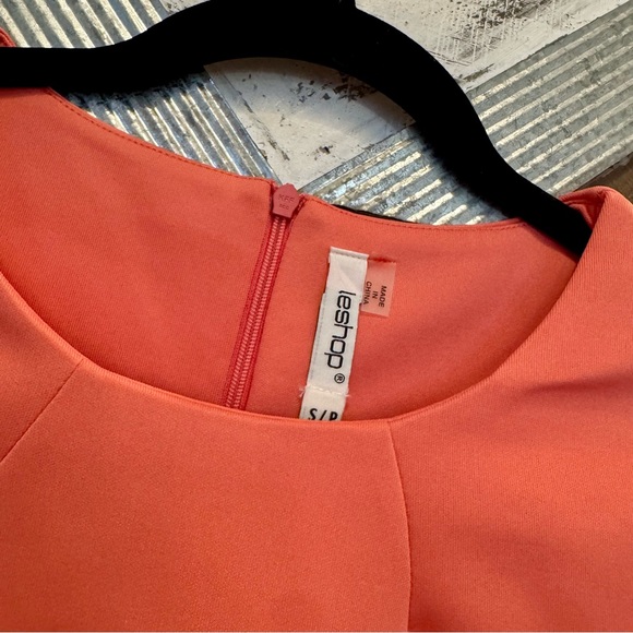 Bundle of Size Small Dresses - Picture 9 of 11